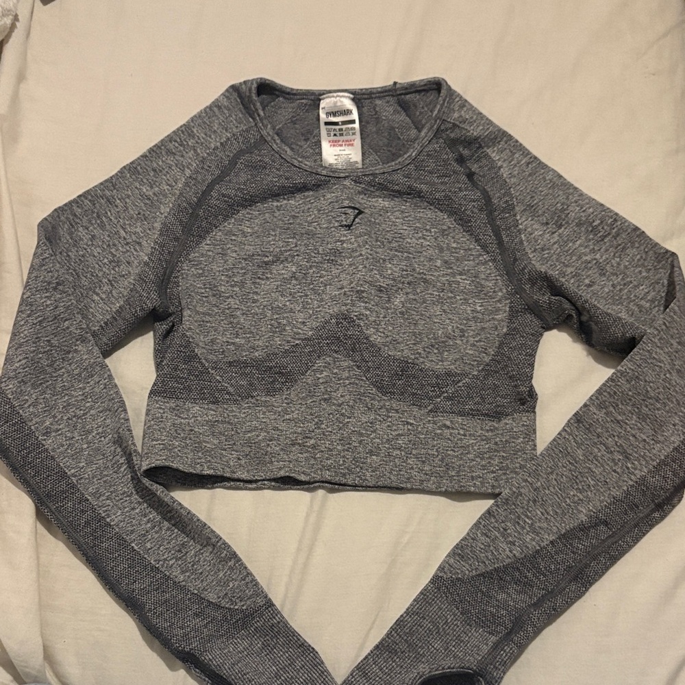 Gray GymShark Long Sleeve Crop Top